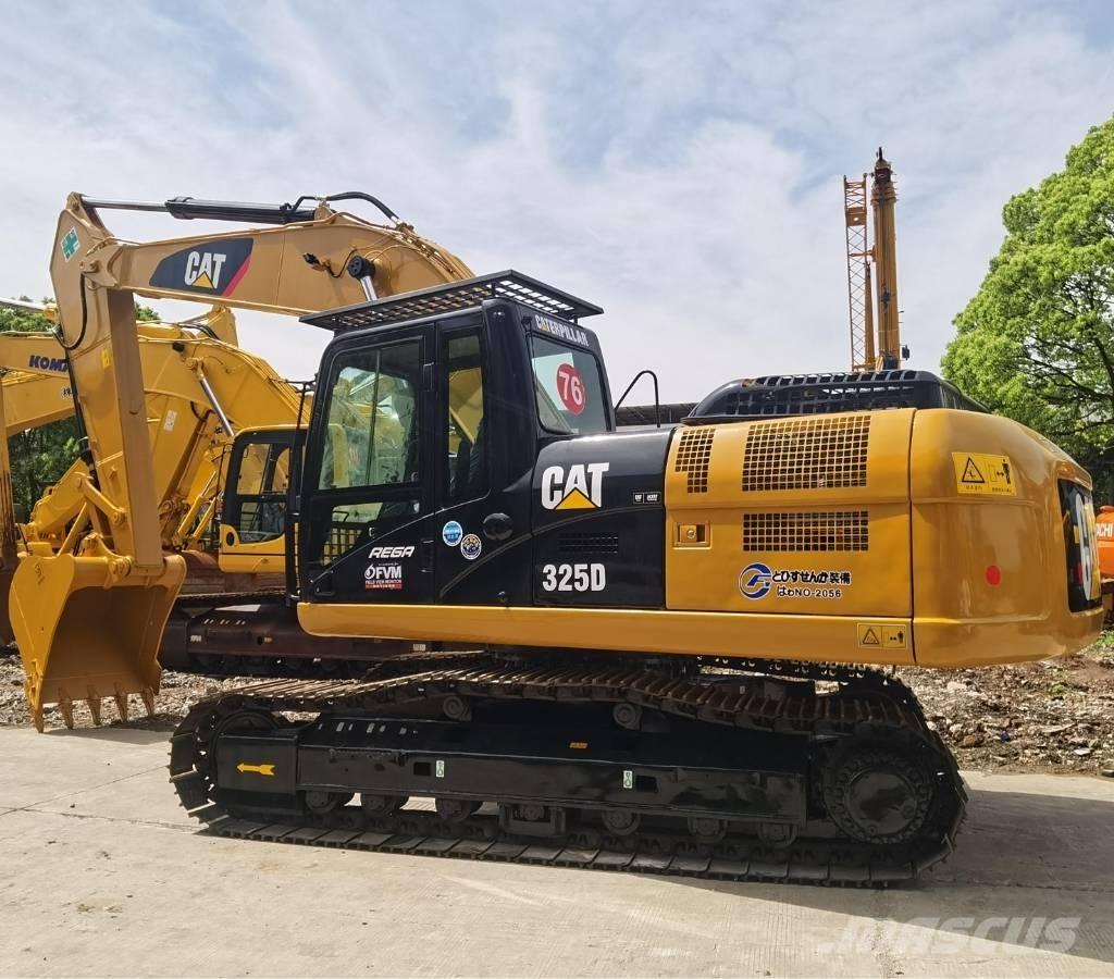 CAT 325 D Telakaivukoneet