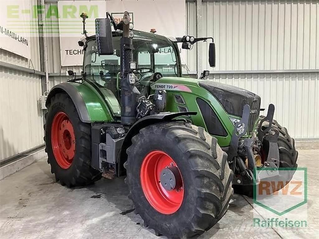 Fendt 700 vario s4 Traktorit