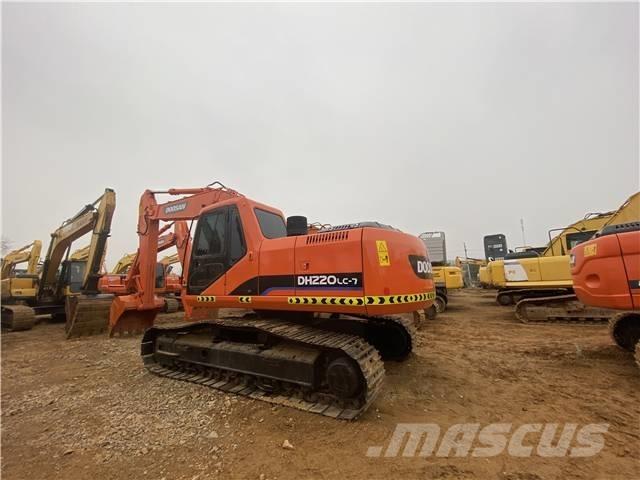 Doosan DH220LC-7 Telakaivukoneet