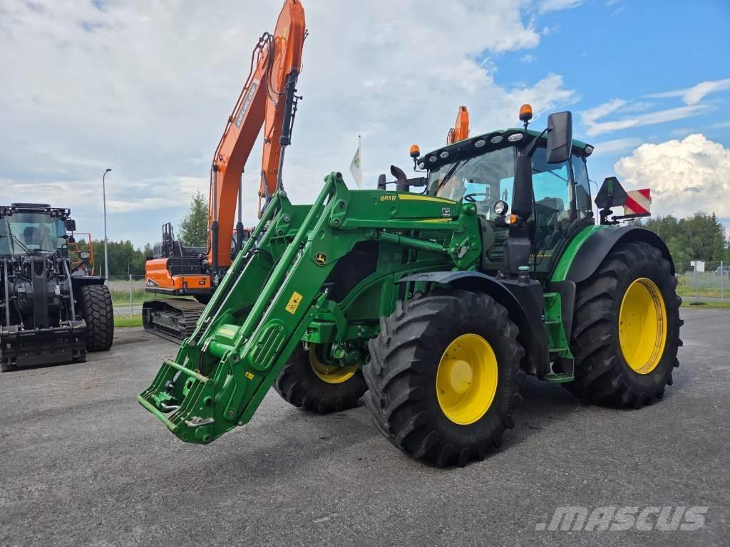 John Deere 6250 R Traktorit