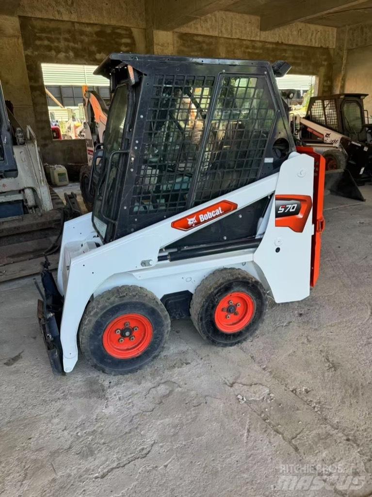 Bobcat S 70 Liukuohjatut kuormaajat