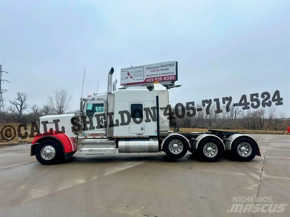 Kenworth W 900 Vetopöytäautot
