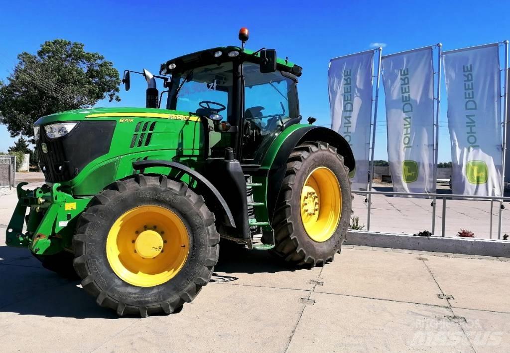 John Deere 6170 R Traktorit