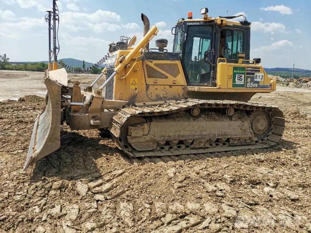 Komatsu D 65 PX-17 Telaketjupuskutraktorit