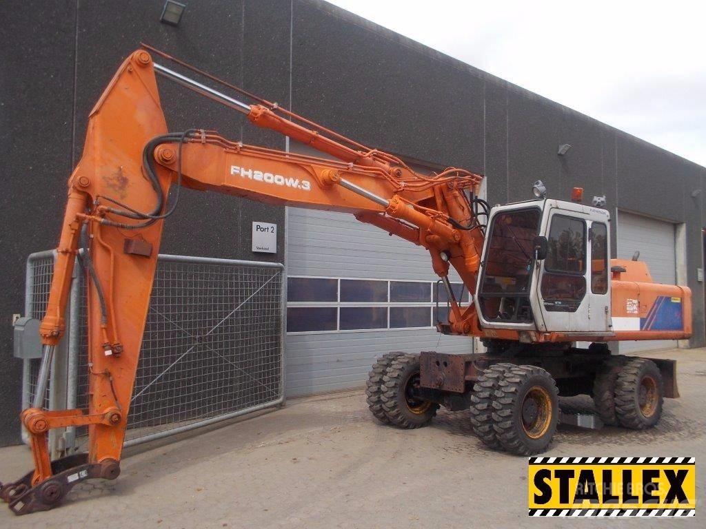Hitachi 200W Pyöräkaivukoneet