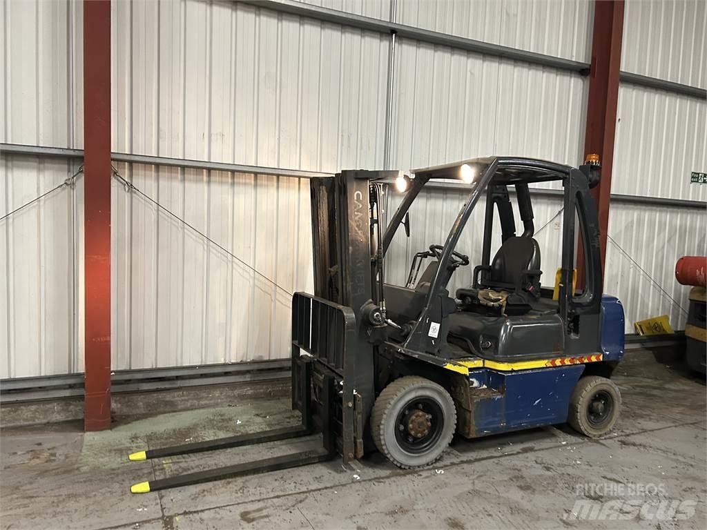 Nissan Y1D2A25Q Dieseltrukit