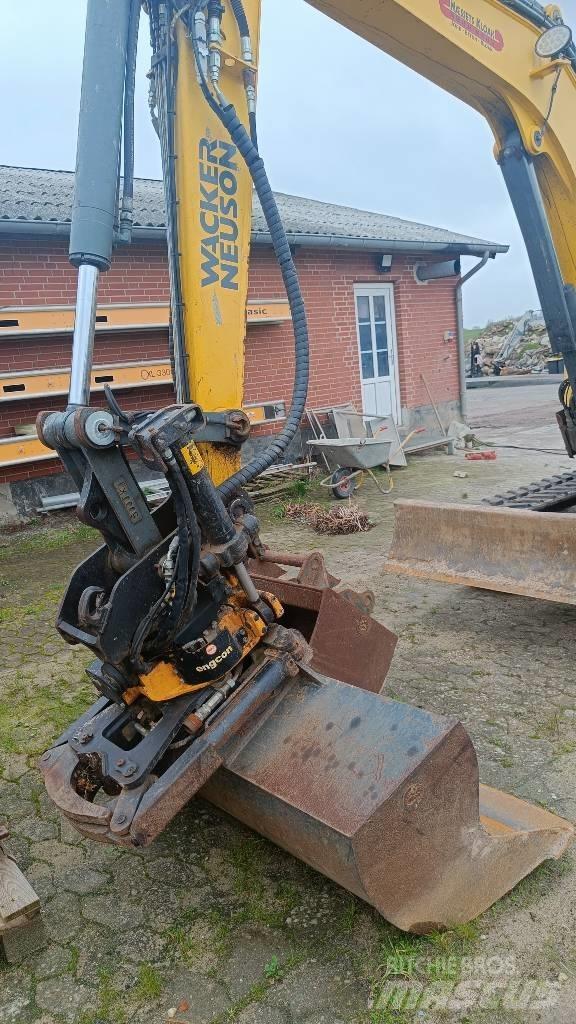 Wacker Neuson 6003 Minikaivukoneet < 7t
