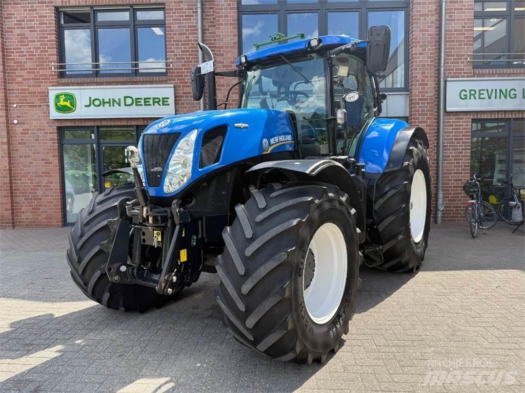 New Holland T7.220 Traktorit
