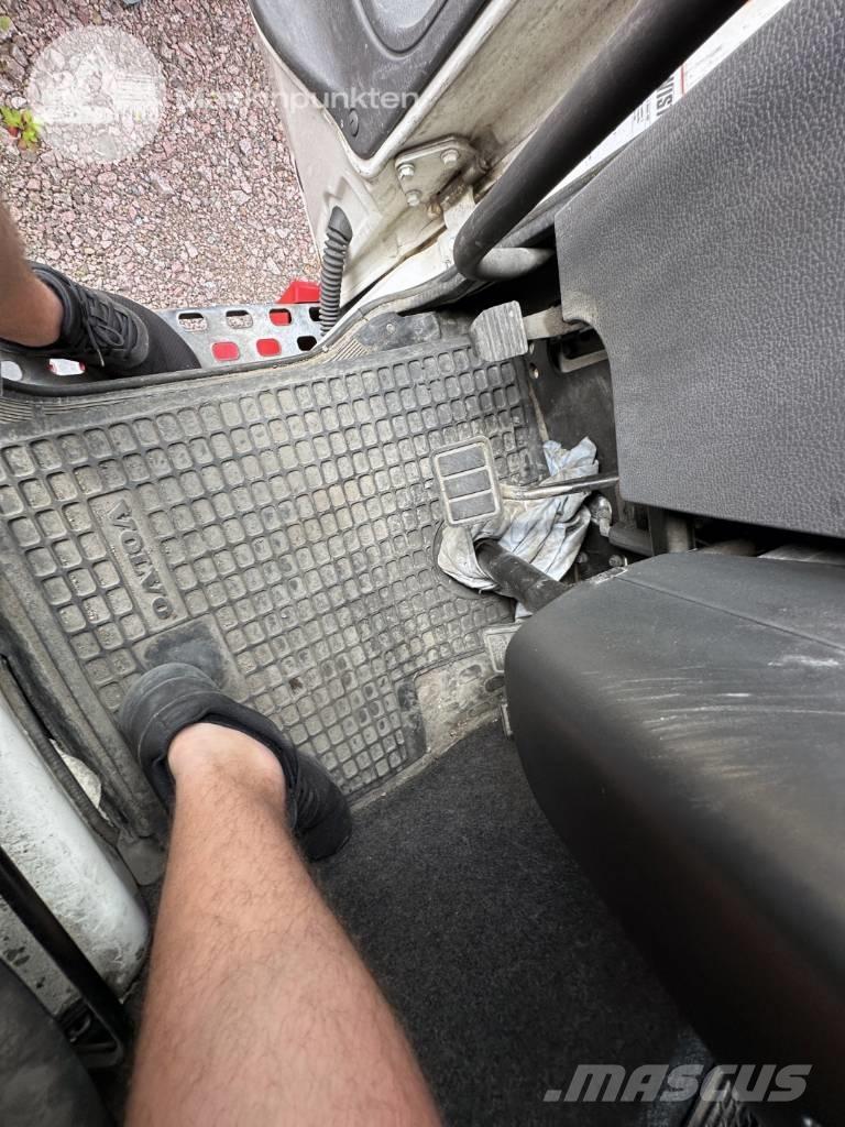 Volvo FL 6 Umpikorikuorma-autot