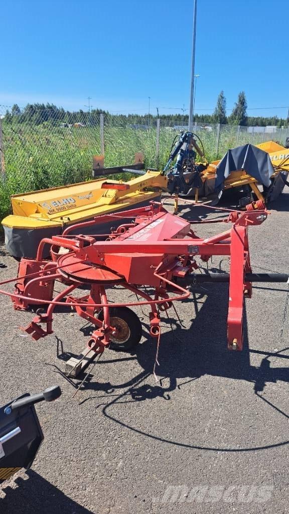 JF CR 320 Pöyhimet ja haravat