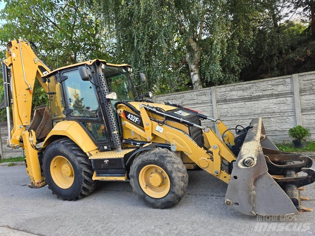 CAT 432 F Kaivurikuormaajat