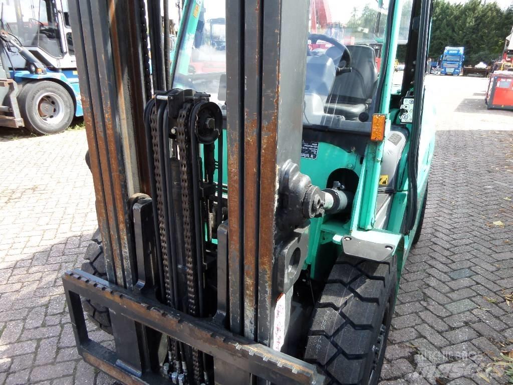 Mitsubishi FD45NT Dieseltrukit