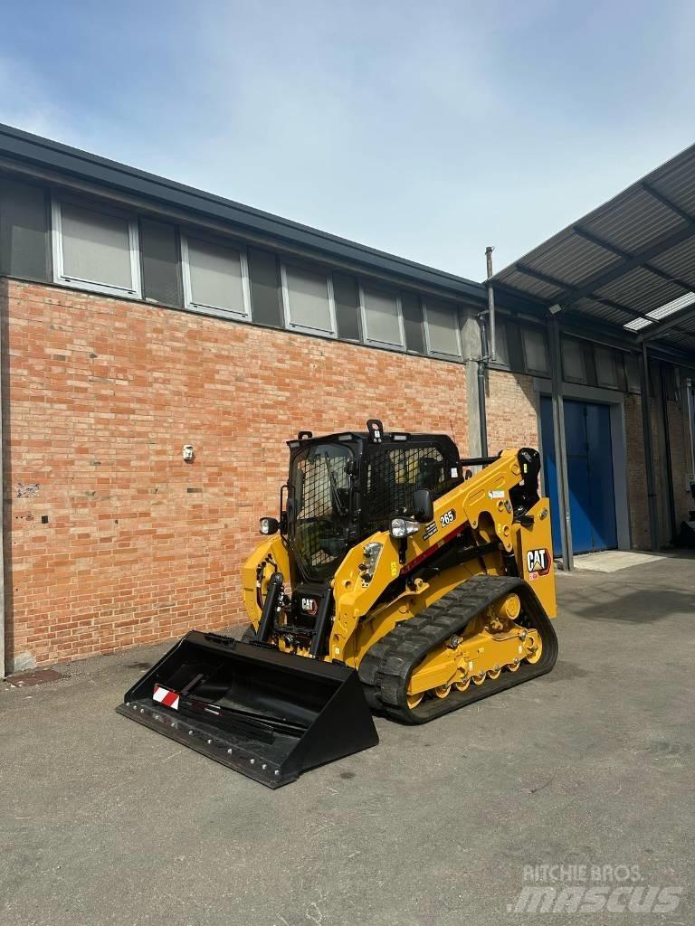 CAT 265 Telakuormaajat