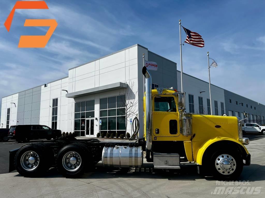Peterbilt 389 Vetopöytäautot