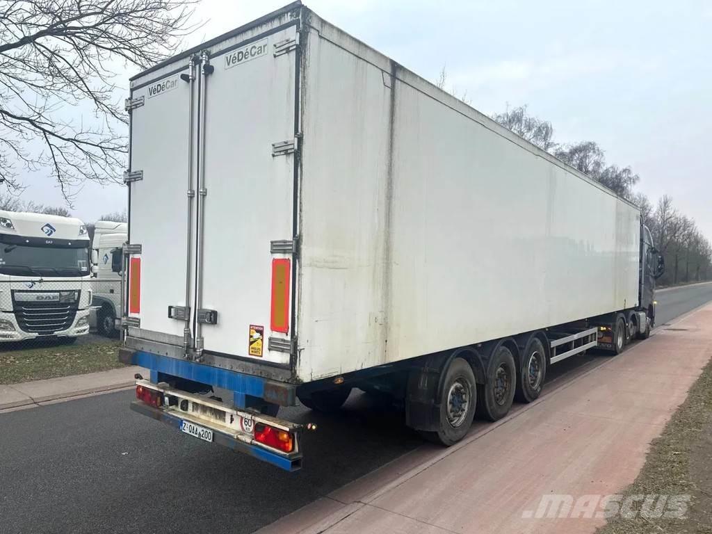 Renders ROC 12.27 Kylmä-/Lämpökoripuoliperävaunut