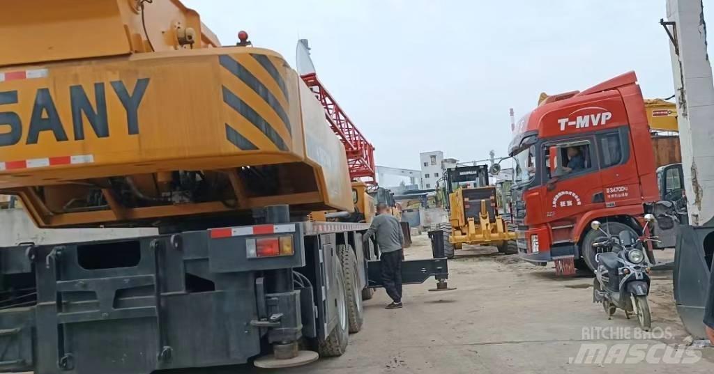 XCMG QY50T Mobiilinosturit