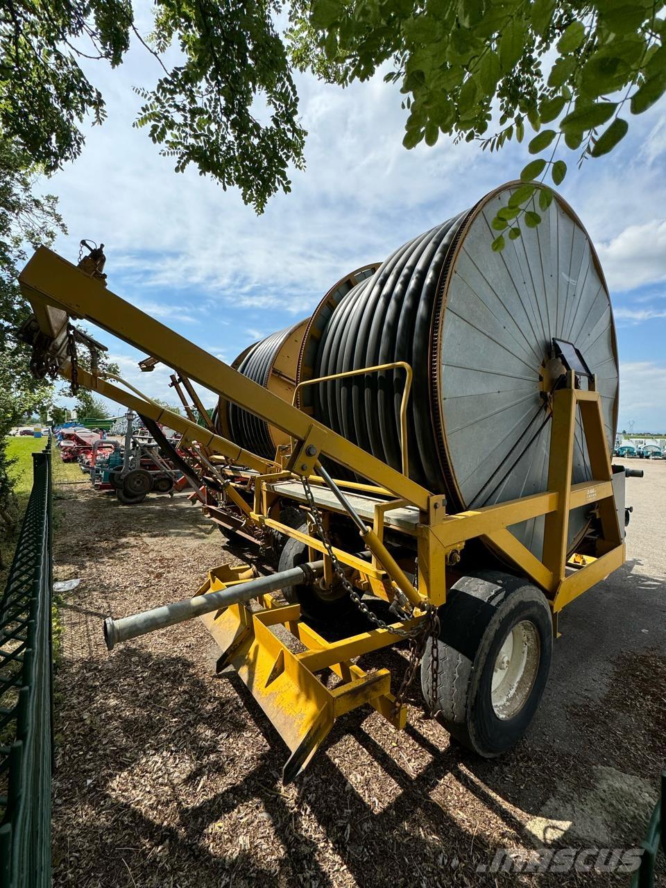  OASI Titan Sadetus- ja kastelulaitteet