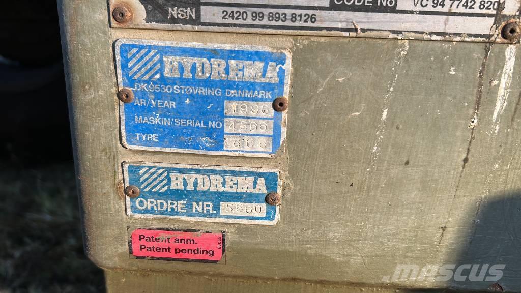 Hydrema 806 Kaivurikuormaajat