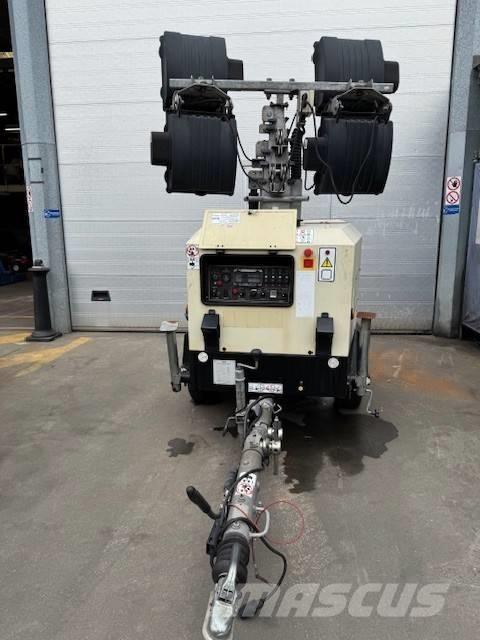 Doosan LSV 9 Valopylväät