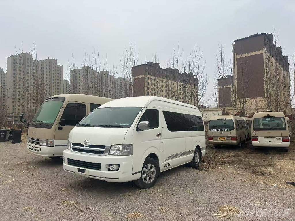 Toyota Coaster Linjaliikennebussit