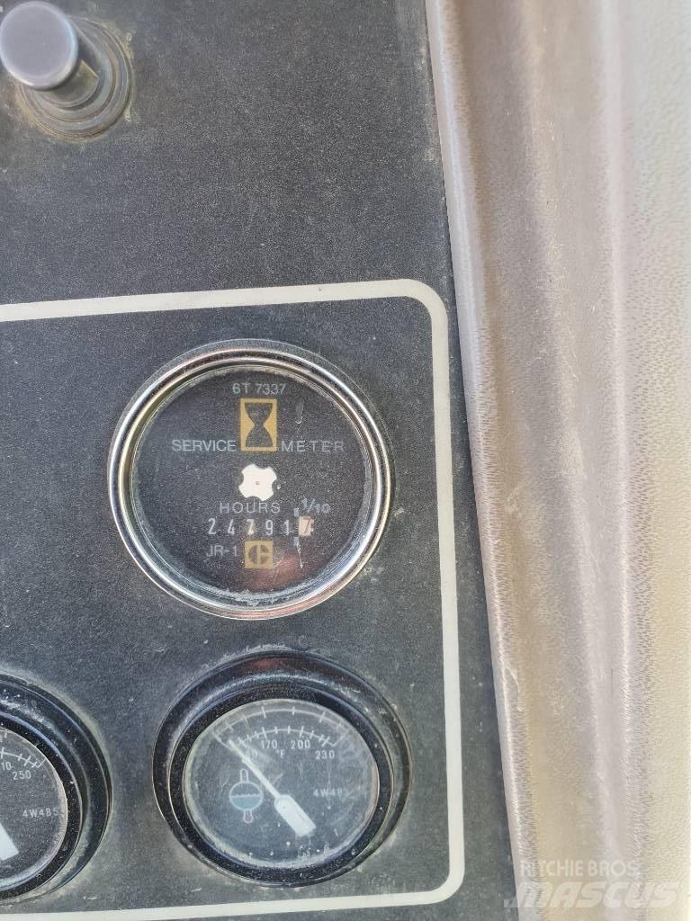 CAT D 5 H LGP Telaketjupuskutraktorit