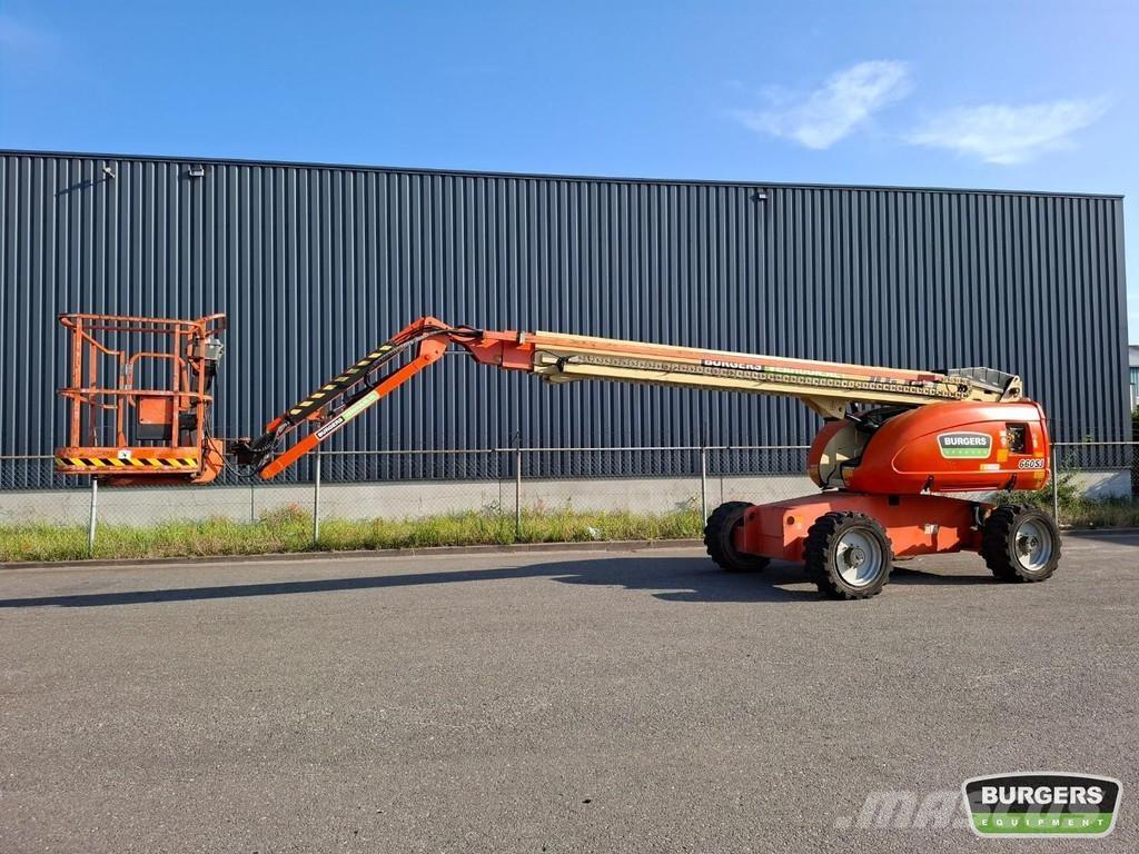 JLG 660SJ Teleskooppipuominostimet