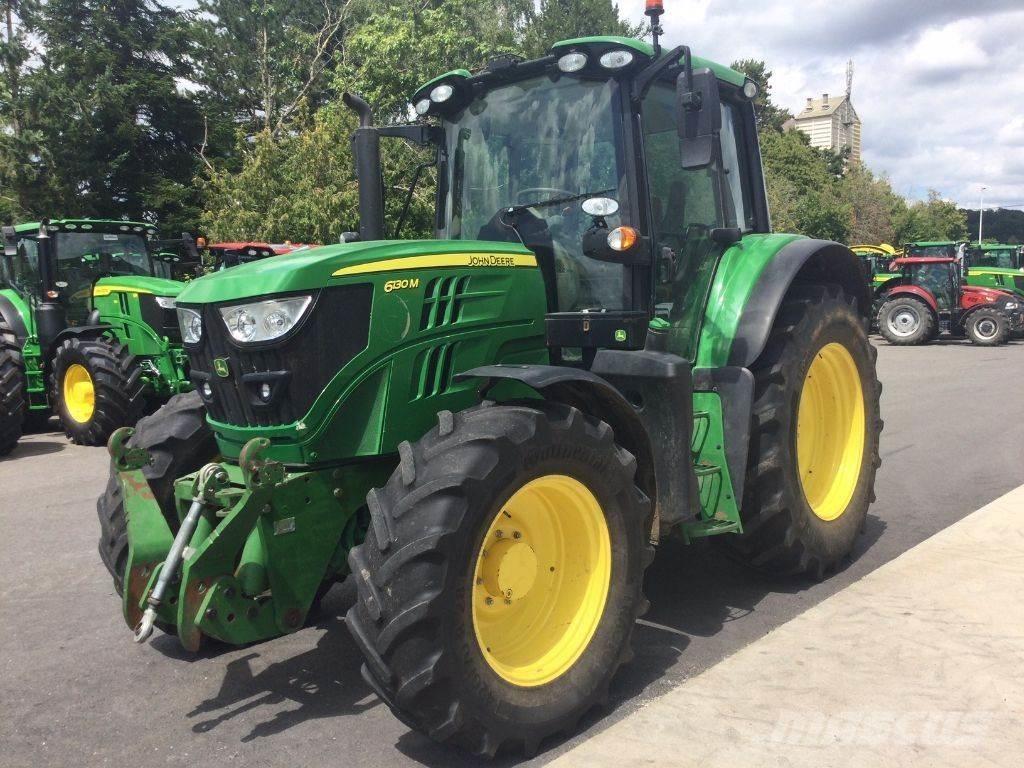 John Deere 6130M Traktorit