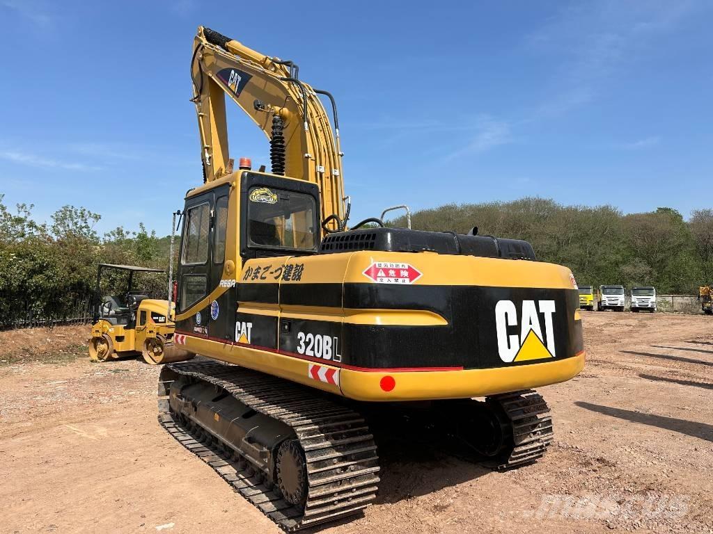 CAT 320 B L Telakaivukoneet