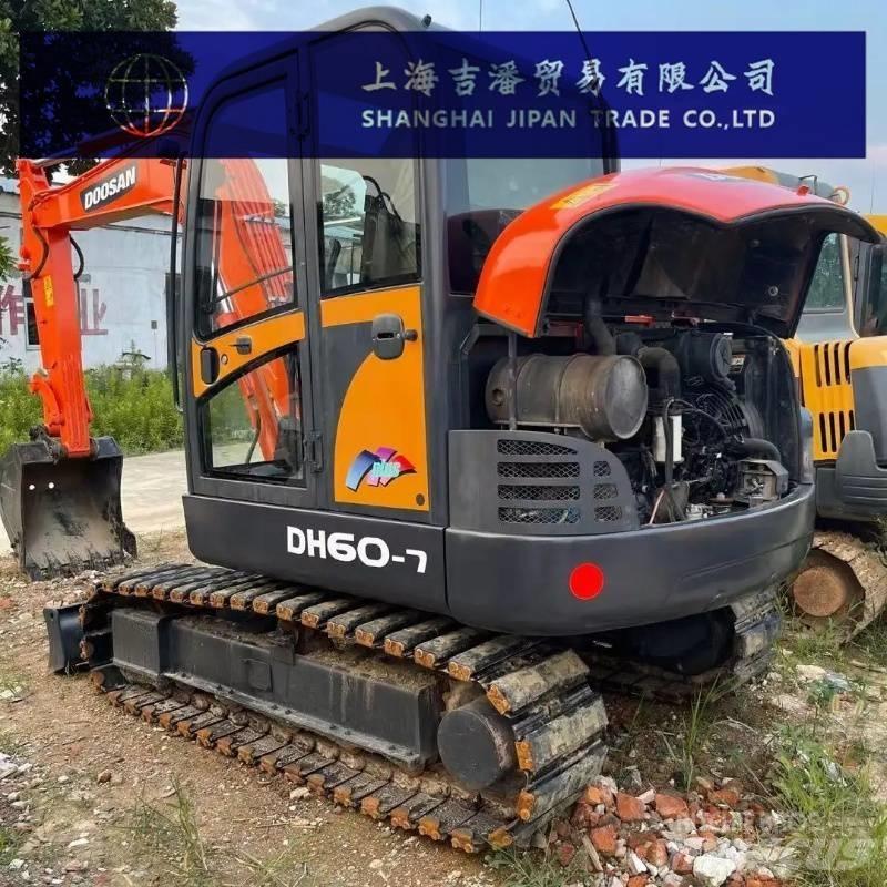 Doosan DH 60 Minikaivukoneet < 7t