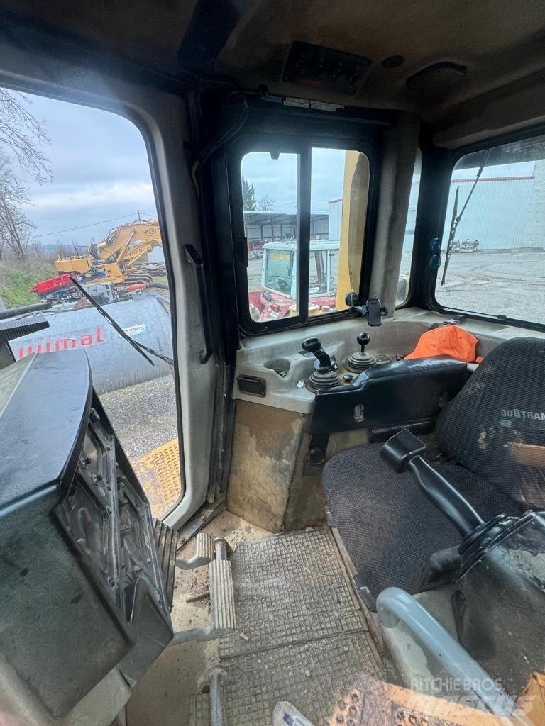 CAT D 6 R II DS XL Telaketjupuskutraktorit