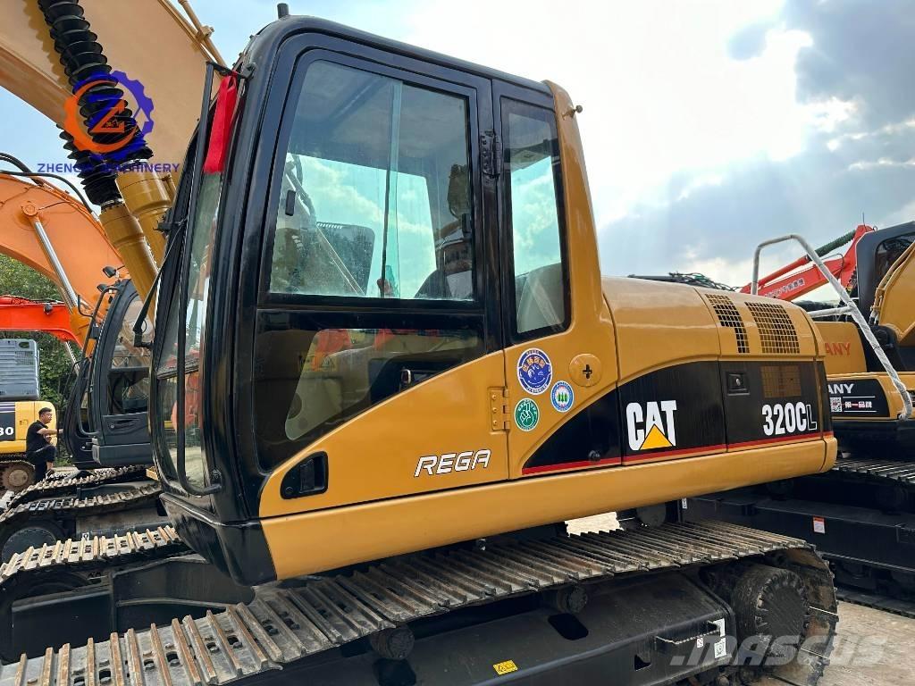CAT 320 C Telakaivukoneet