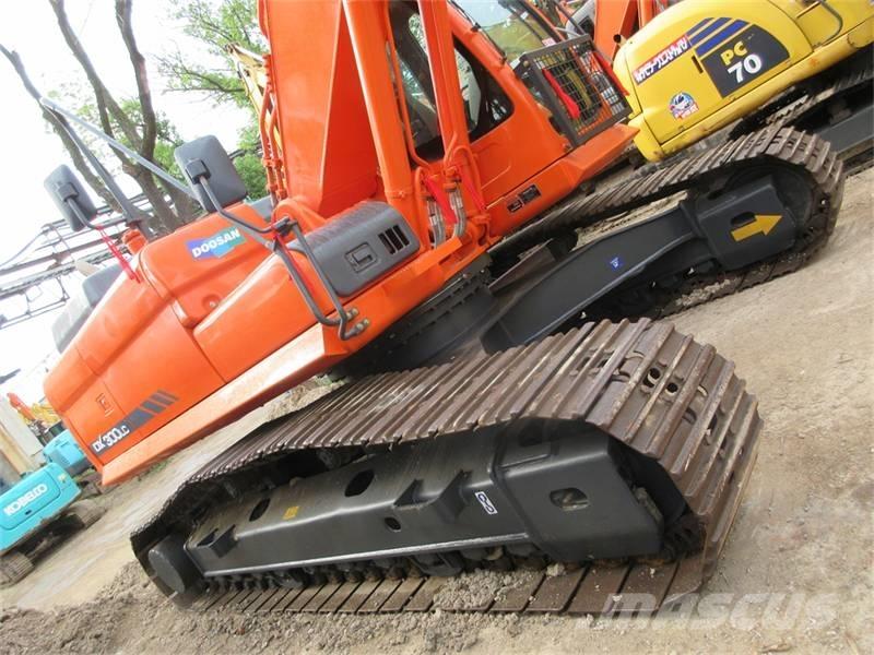 Doosan DX 340 Telakaivukoneet