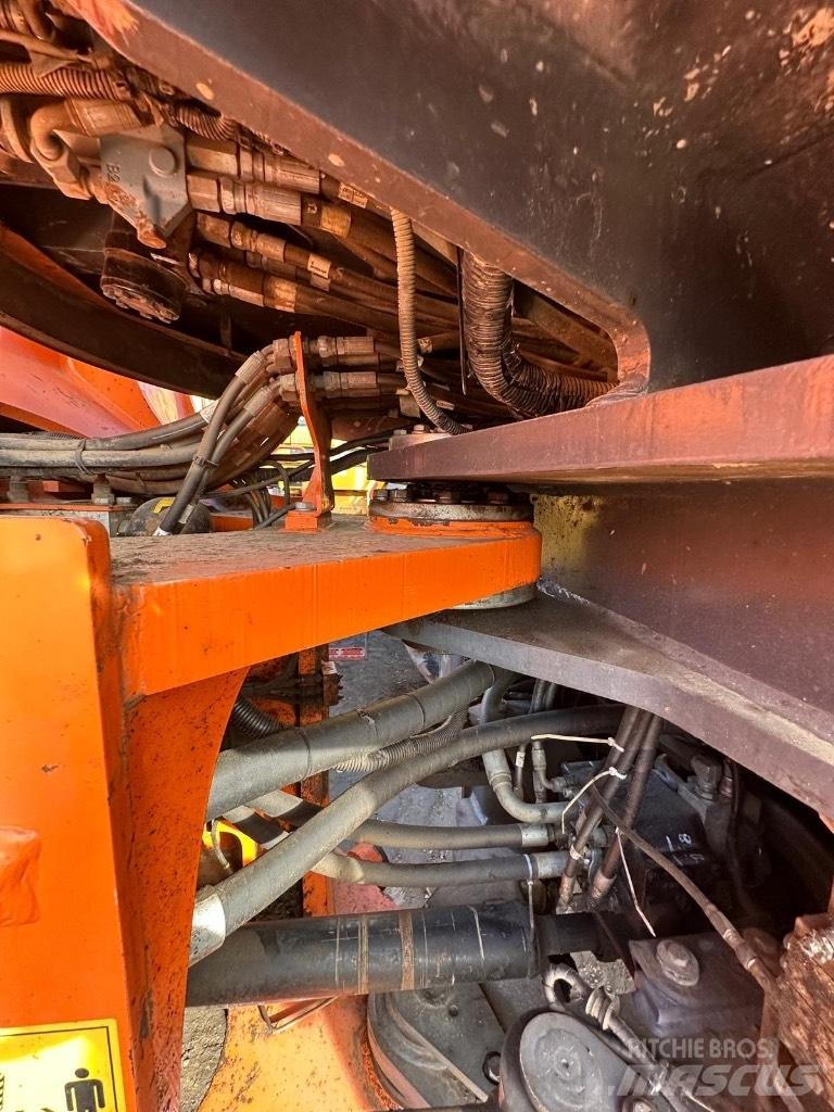 Doosan DX420-3 Pyöräkaivukoneet