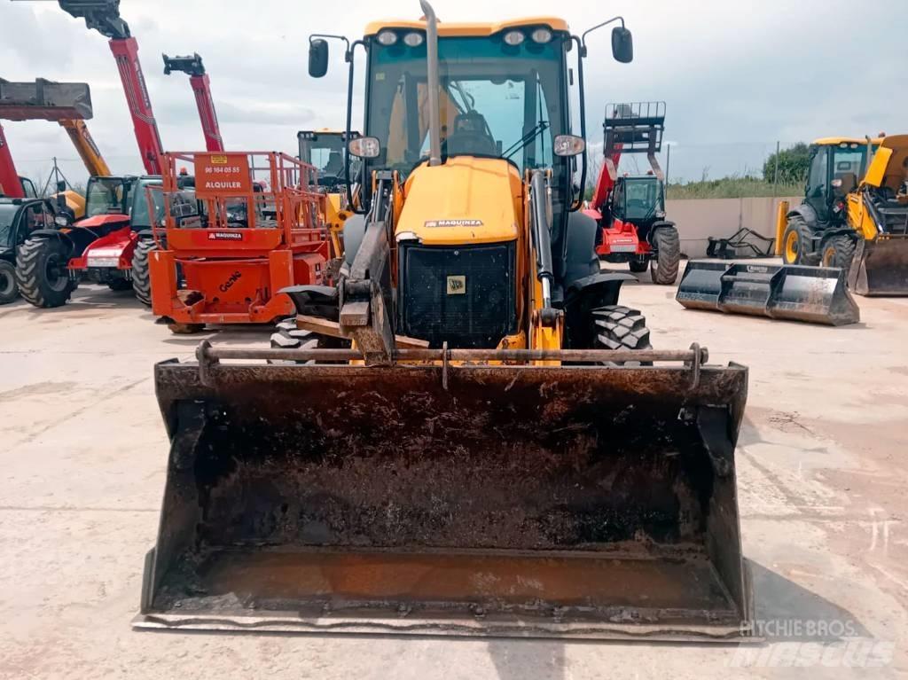 JCB 3 CX 4 T Kaivurikuormaajat