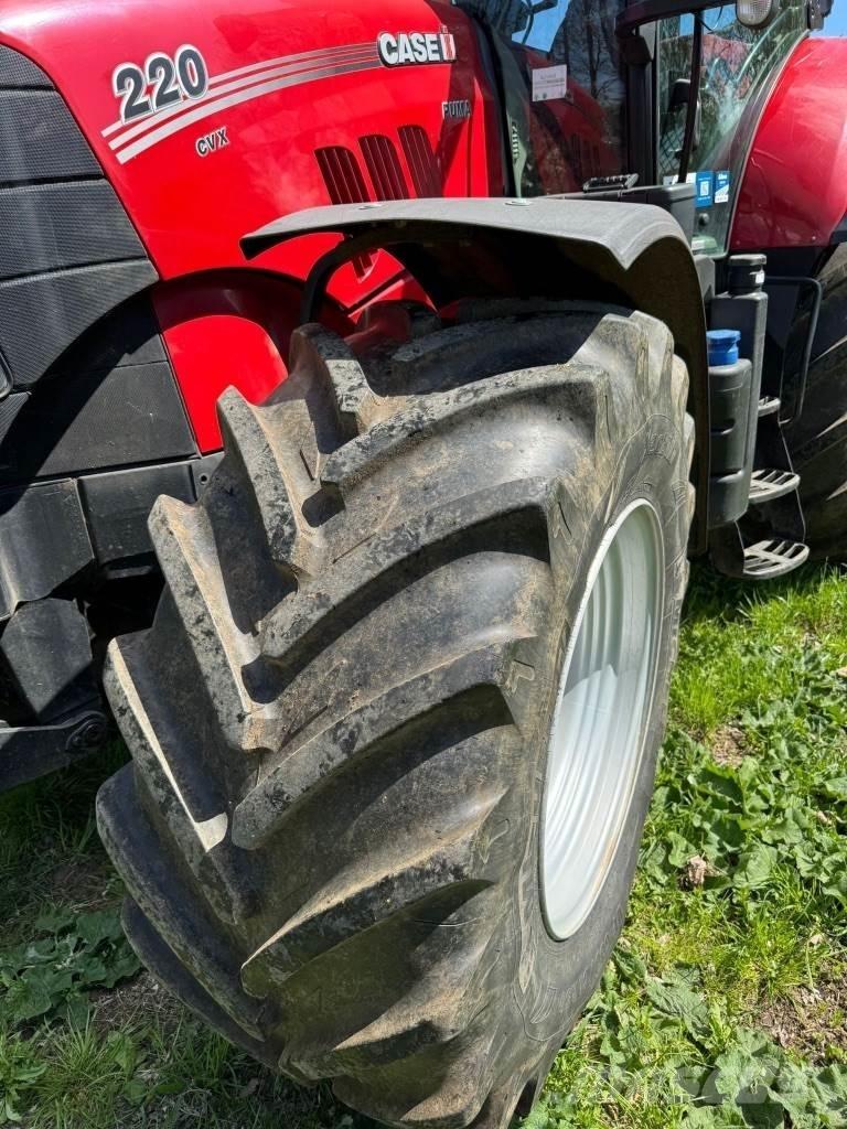 Case IH Puma 220 Traktorit