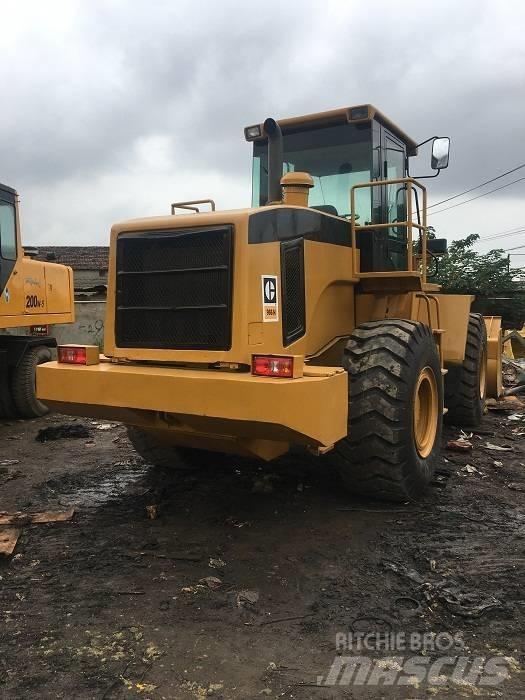 CAT 966H Pyöräkuormaajat