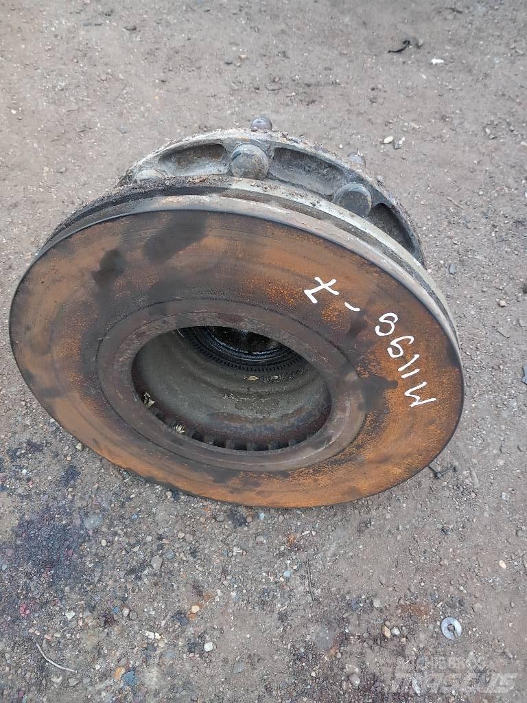 MAN TGM  81357010155 Akselit