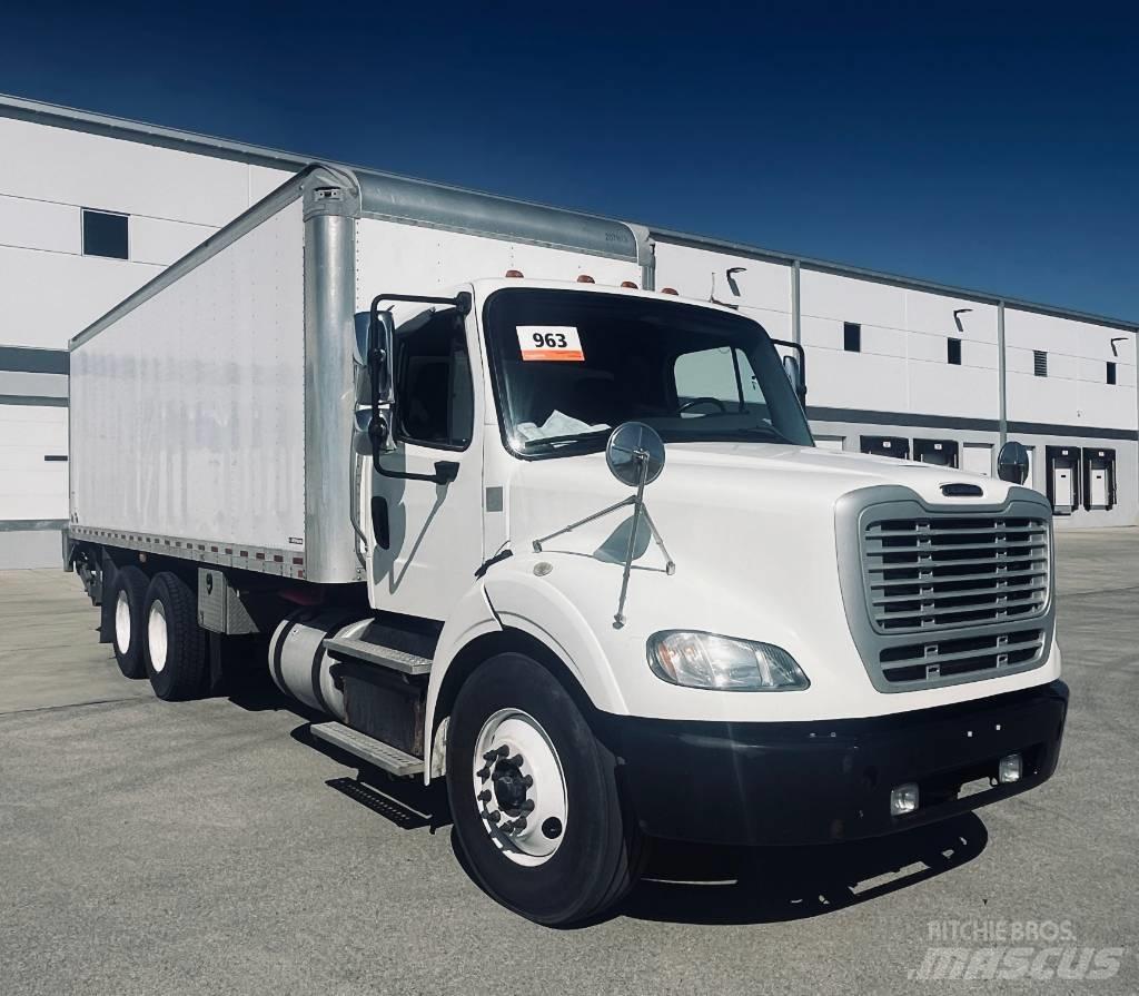 Freightliner M 106 Umpikorikuorma-autot