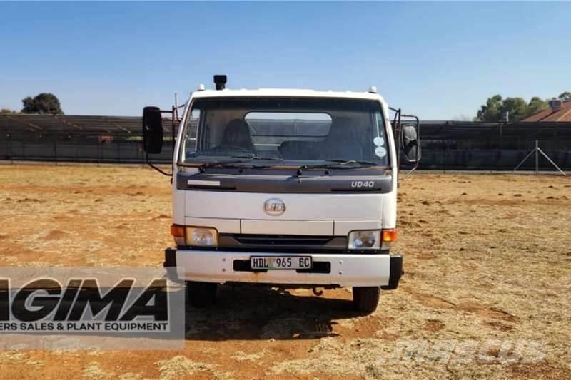 Nissan UD40 Muut kuorma-autot