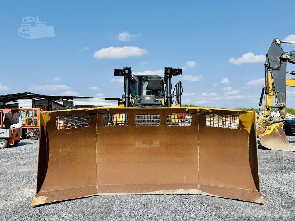 CAT D 7 Telaketjupuskutraktorit