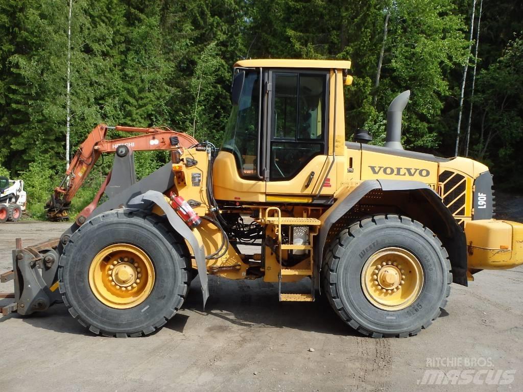 Volvo L 90 F Pyöräkuormaajat