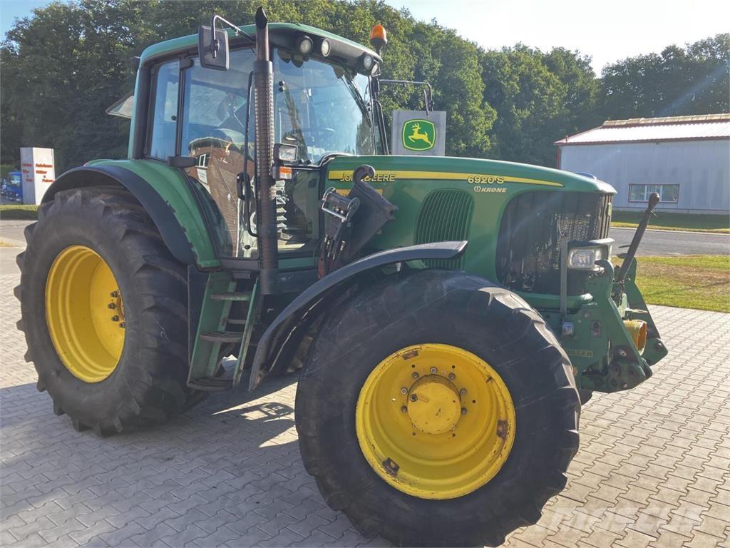 John Deere 6920 S Traktorit