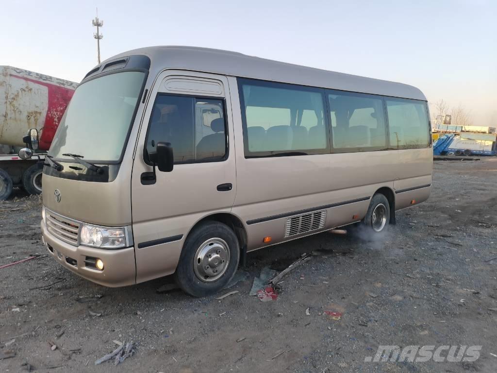 Toyota Coaster Bus Minibussit