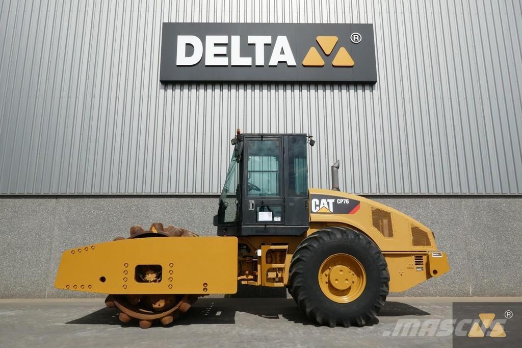 CAT CP76 Yksivalssijyrät