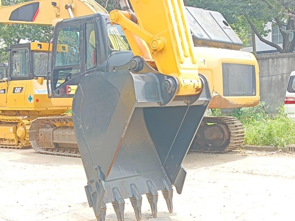 Hyundai R220LC-9S Telakaivukoneet