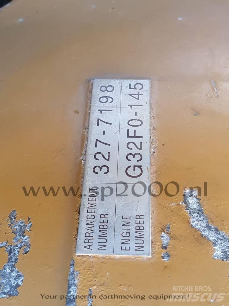 CAT 320 D Telakaivukoneet