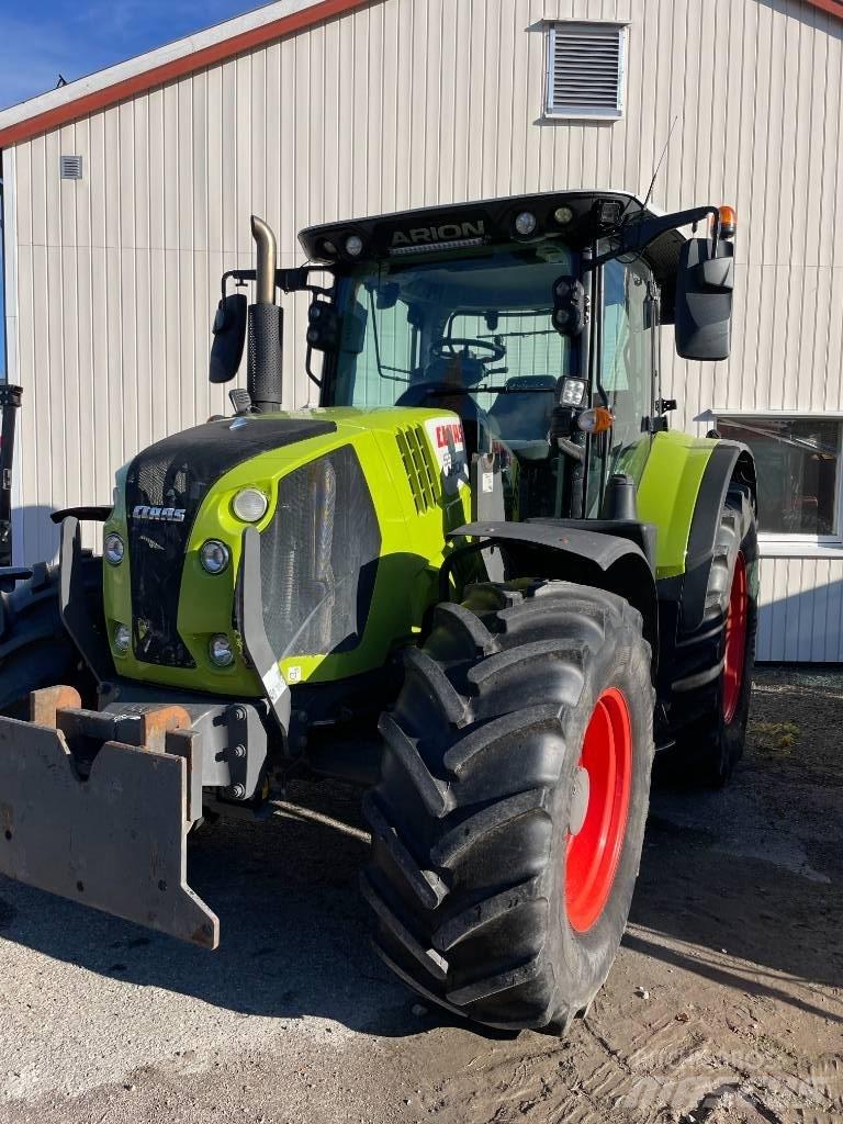 CLAAS Arion 550 CIS Traktorit