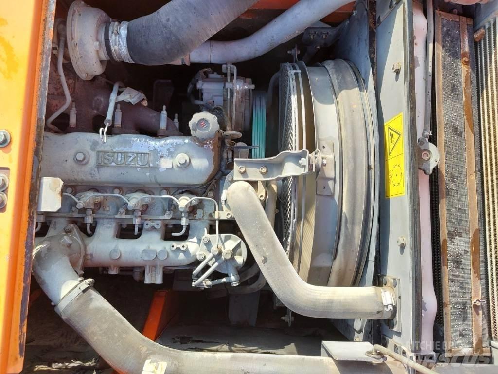 Hitachi ZX225USRLC Telakaivukoneet