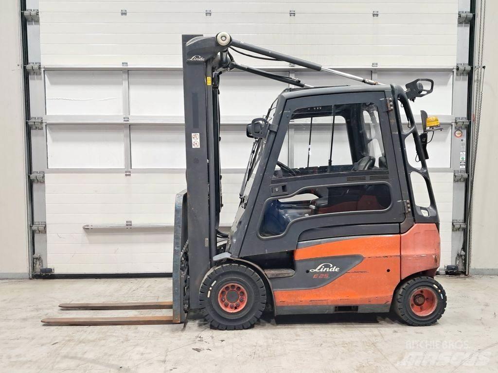 Linde E25-01 Sähkötrukit