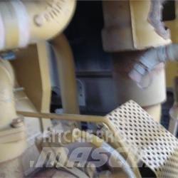CAT D11R Telaketjupuskutraktorit